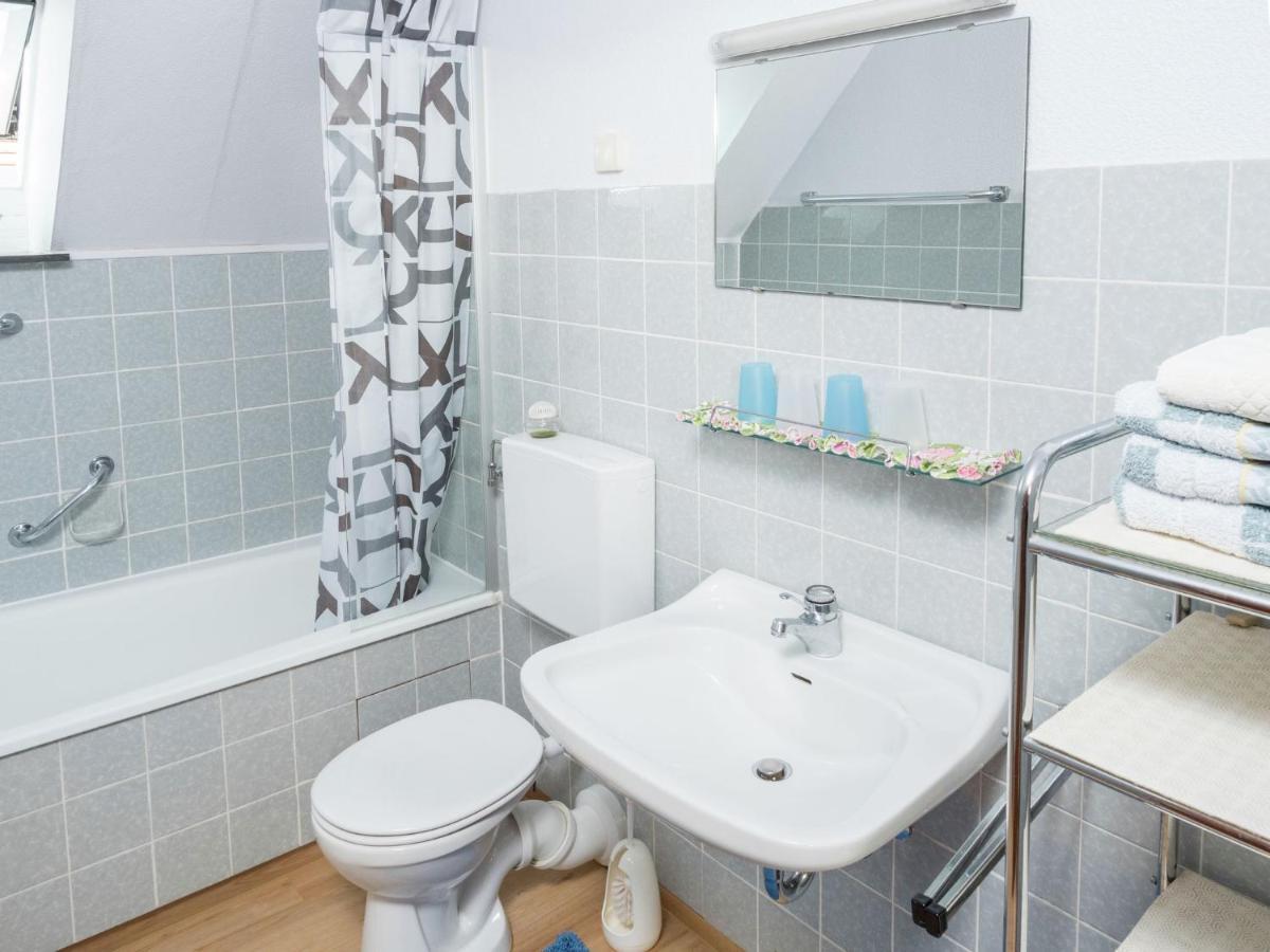 Cheerful Apartment Near City Centre Of Haslach Хаслах-им-Кинцигталь Экстерьер фото